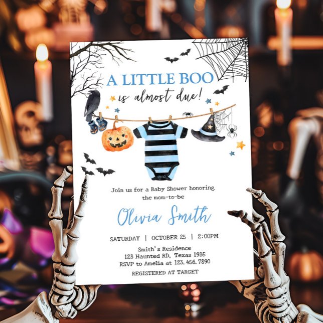 Convite Chá de fraldas de aboborinha do pequeno Boo Hallow (Boy Little Boo Halloween Pumpkin Baby Clothesline Baby Shower Invitation)