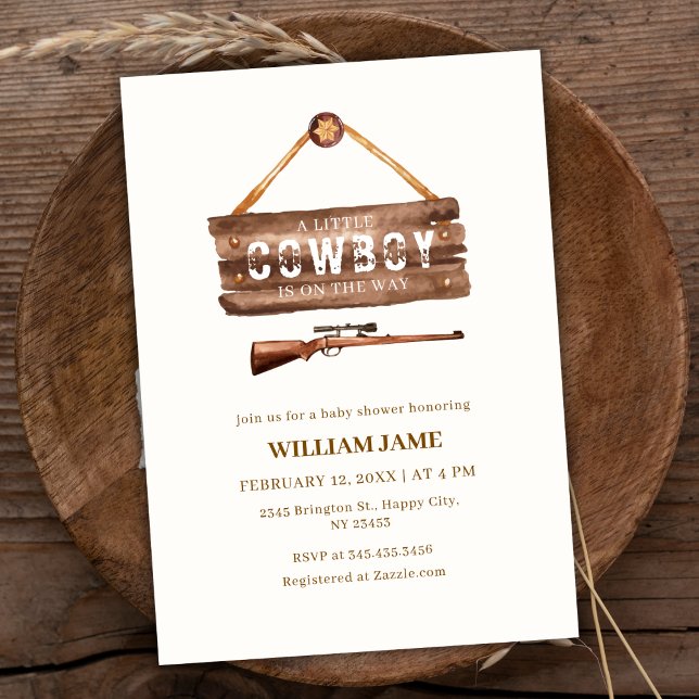 Convite Chá de fraldas de Arma de Wooden Wild West Cowboy (Neutral Wooden Wild West Cowboy Gun Baby Shower Invitation)