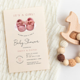 Convite Chá de fraldas de Calçados rosa de menina aquarela