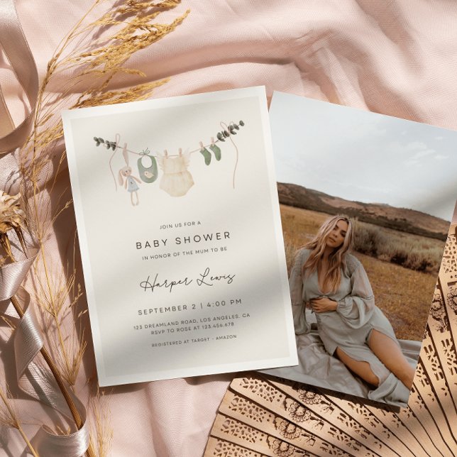 Convite Chá de fraldas de Fotografia de Roupas Neutro por  (Criador carregado)