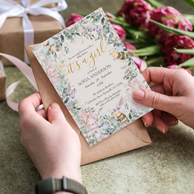 Convite Chá de fraldas de Garota da QR de Animais Floresta (Criador carregado)