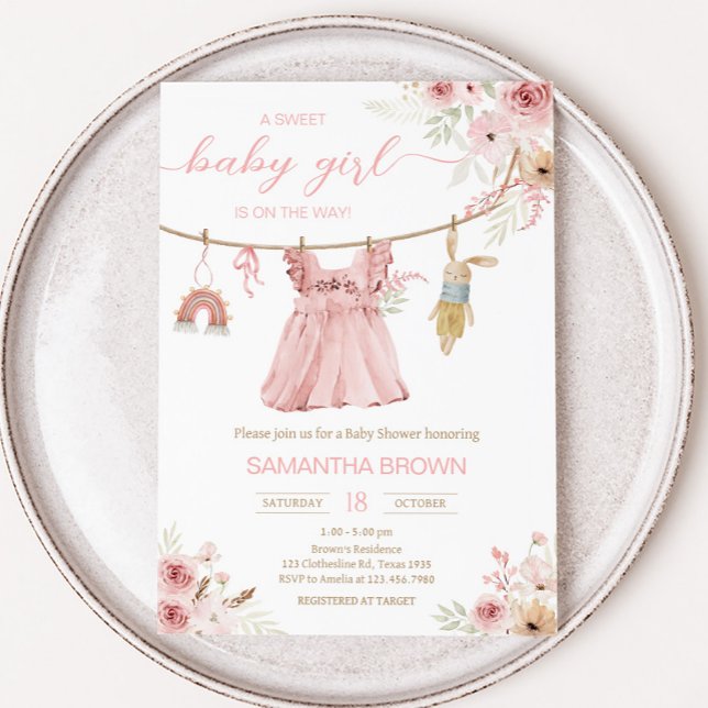 Convite Chá de fraldas de Linha de Fechamento do Boho Rosa (Sweet Baby Girl Boho Clothes Baby Shower Invitation)