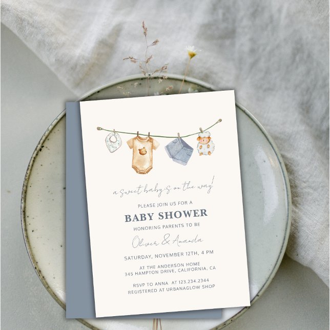 Convite Chá de fraldas de Linha de Tela Simples e Bonita (Cute Simple Boho Clothesline Baby Shower Invitation)