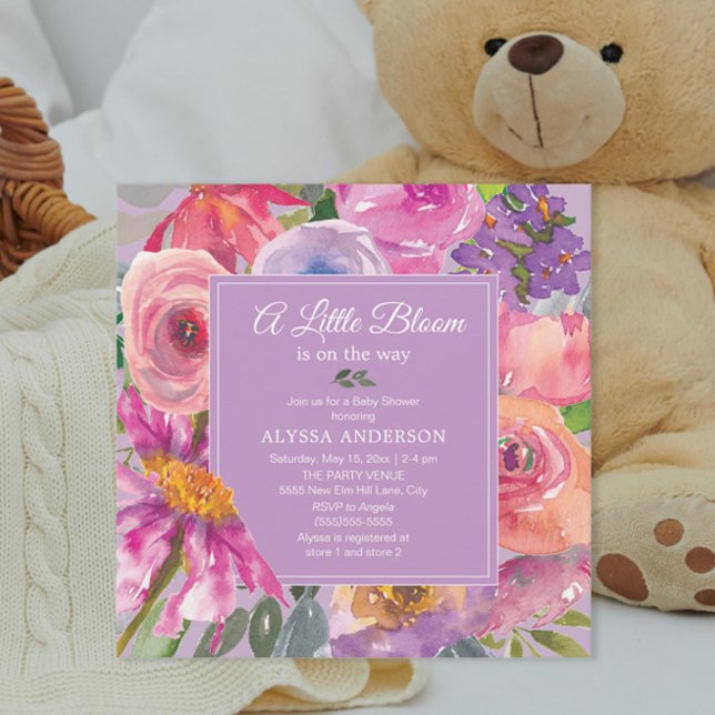 Convite Chá de fraldas de Sangue Floral Rosa Púrpura (Pink and purple watercolor floral baby girl "A little bloom is on the way" baby shower invitation)