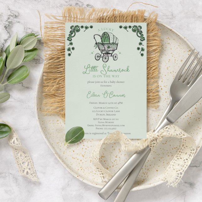 Convite Chá de fraldas de St Patricks para Shamrock de sor (Elegant Pink Irish / St Patrick's Day Baby Shower Vintage Baby Carriage & Lucky Green Shamrocks.)