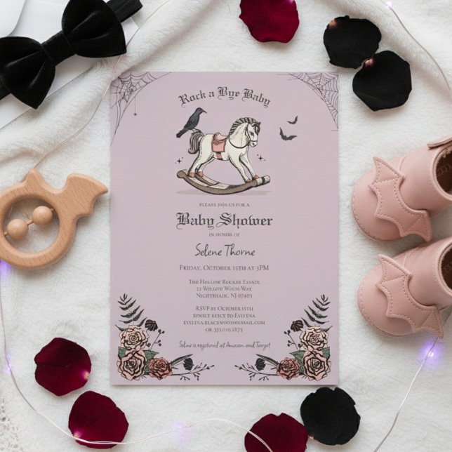 Convite Chá de fraldas de Tchau Roxo Roxo Gótico (Gothic Baby Shower Invitations. Elegant Lilac Floral Spooky Rocking Horse Illustration 4 Halloween )