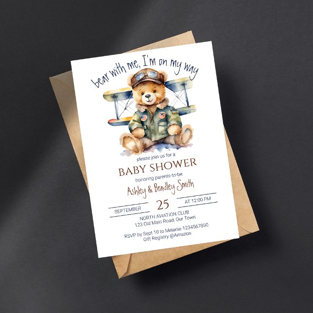Convite Chá de fraldas de ursinho de pelúcia fofinho de pe (Tiny pilot teddy cute bear baby shower template invitation digital download vintage pilot jacket)