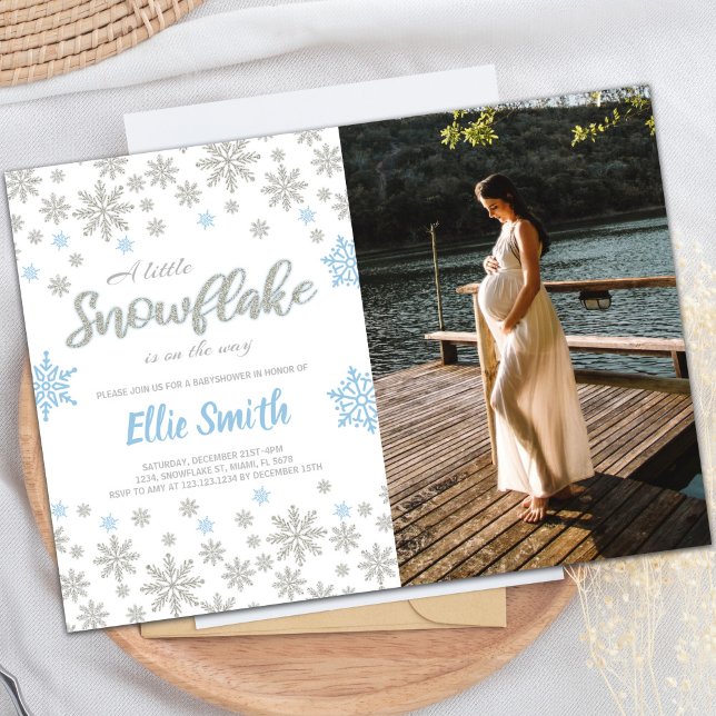 Convite Chá de fraldas personalizável da Wonderland de inv (Blue Photo Glitter Winter Baby Shower Invitations)