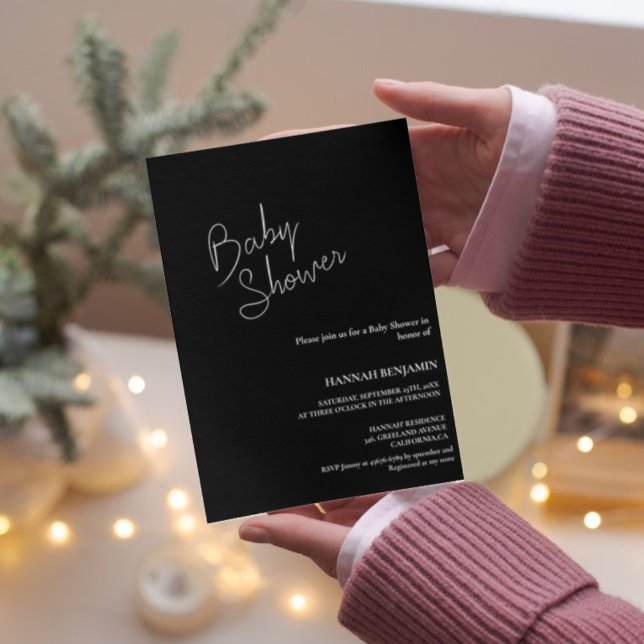 Convite Chá de fraldas preto e branco com escrita manual m (Criador carregado)