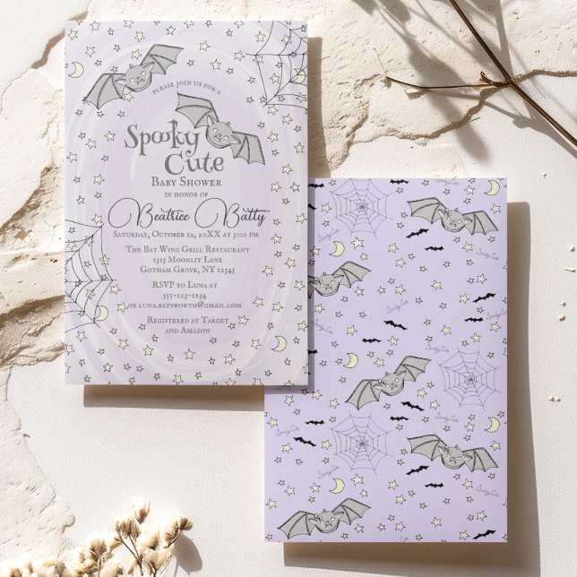 Convite Chá de fraldas Roxo Bats Spooky (Spooky Cute Baby Bats Halloween Baby Shower Invite. Bats, Stars, Moons, Spiderwebs on Pastel Purple.)