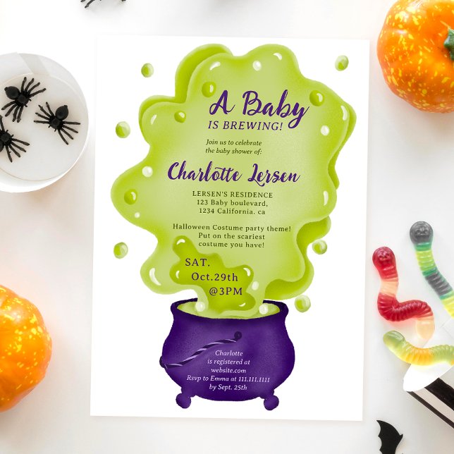 Convite Chá de fraldas verde de halloween com caldron roxo (Cute purple caldron green halloween baby shower invitation)