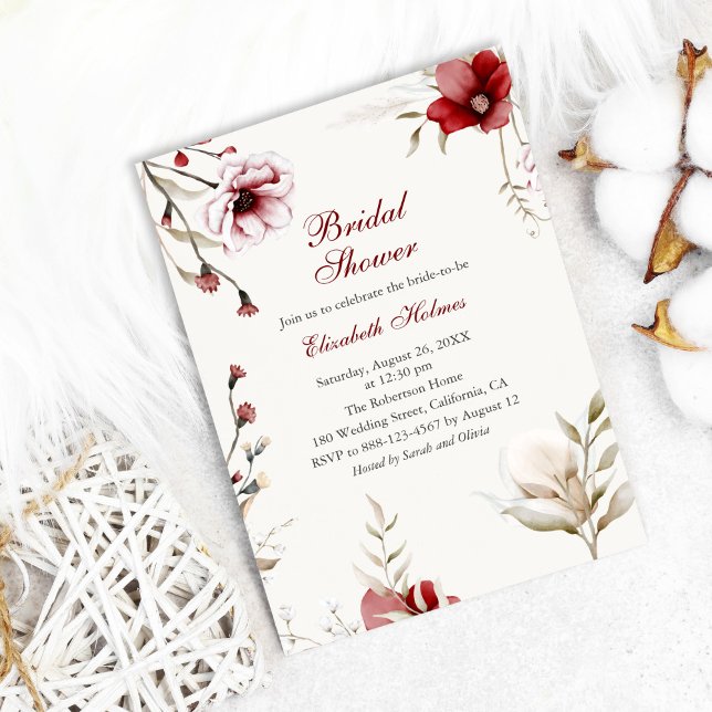 Convite Chá de panela da Elegância do Inverno Burgundy (Burgundy Winter Elegance Bridal Shower Invitation on cozy white background with cotton flowers)
