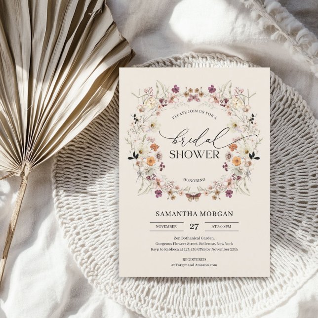 Convite Chá de panela de flores silvestres florais moderna (Modern floral wildflowers wreath Bridal Shower Invitation)