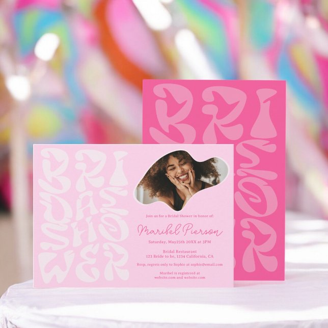 Convite Chá de panela de Fotografia Rosa Pink Chic Retro p (Groovy retro Script chic Pink Photo bridal shower Invitation)
