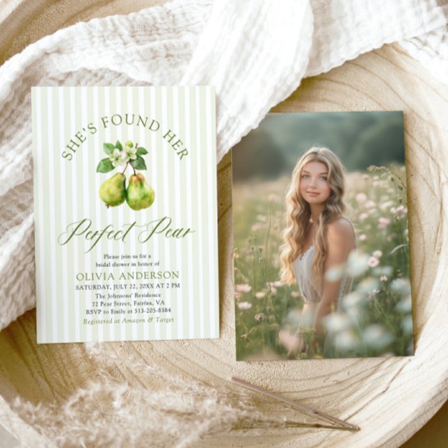 Convite Chá de panela de pera perfeito para Gingham Verde  (Modern Green Gingham Perfect Pear Bridal Shower Invitation)