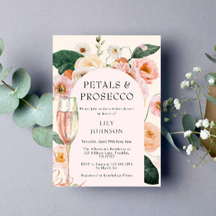 Convite Chá de panela de Petals & Prosecco Floral Arch
