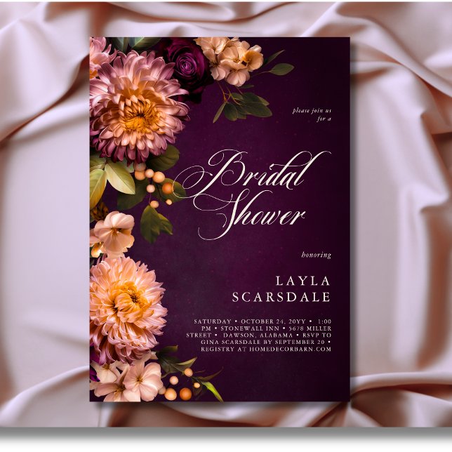 Convite Chá de panela de Script Floral Elegante Burgundy (Elegant Burgundy Moody Floral Script Bridal Shower Invitation)