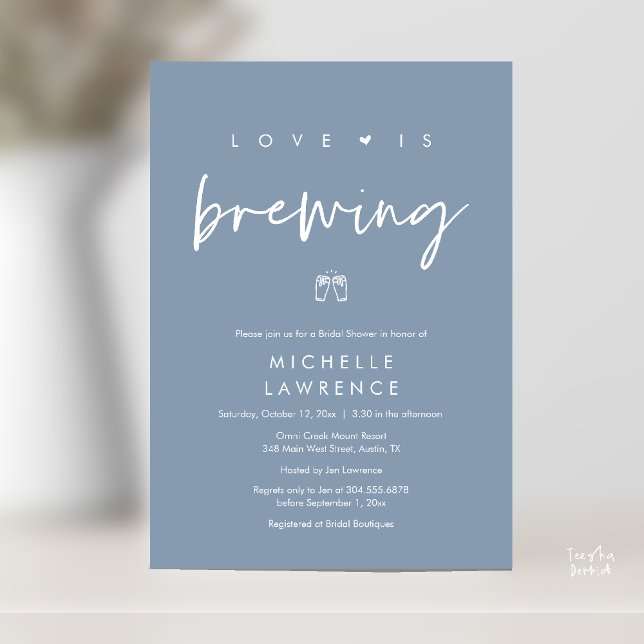 Convite Chá de panela do Partido da Cerveja Romântica Mode (Beer Party Bridal Shower, Love is brewing Invitation card modern romance dusty blue)