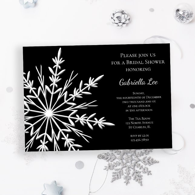 Convite Chá de panela preto e branco do inverno do floco (Set the tone for your festive event with the Black White Snowflakes Winter Bridal Shower Invitation.)