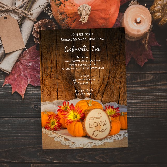 Convite Chá de panela Russo de Pumpkins Fall Barn (Set a cozy tone for your Autumn event with a charming Rustic Pumpkins Fall Bridal Shower Invitation.)