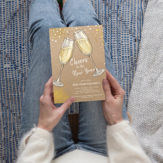 Convite Champagne anima a festa do ano novo (Champagne Cheers to the New Year Party Invitation)