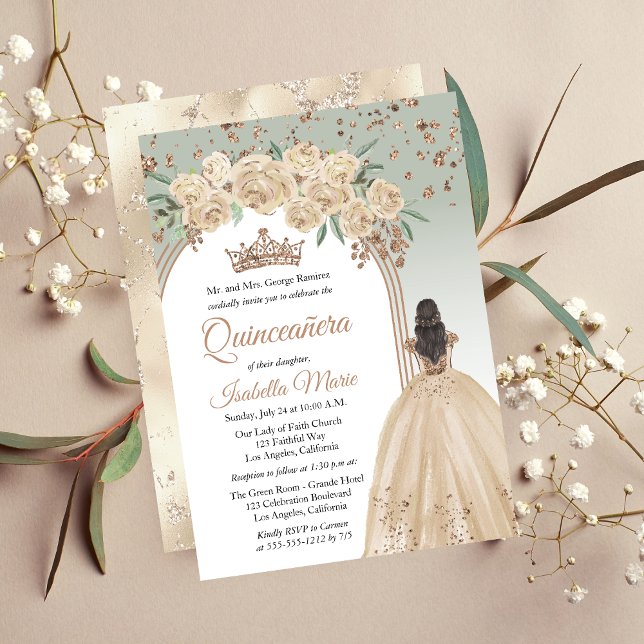 Convite Champanhe Elegante | Sage Floral Quinceañera (Elegant Champagne Color and Sage Green with Faux Rose Gold Glitter Brunette Quinceañera Invitation)