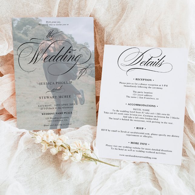 Convite Chic Black White tudo em um casamento de fotos de  (Chic Black white all in one script photo wedding Invitation)