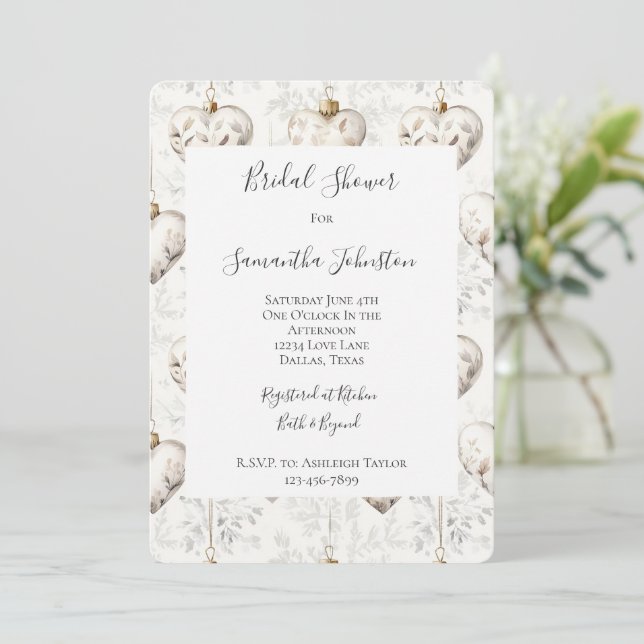 Convite Chic Cream Grey Hearts Ornaments Bridal Shower (Em pé/Frente)