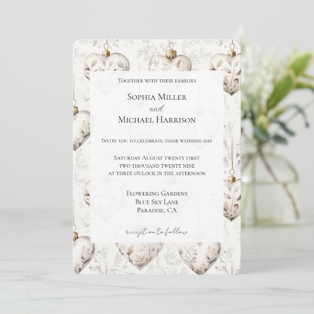 Convite Chic Cream Grey Hearts Ornaments Wedding (Em pé/Frente)