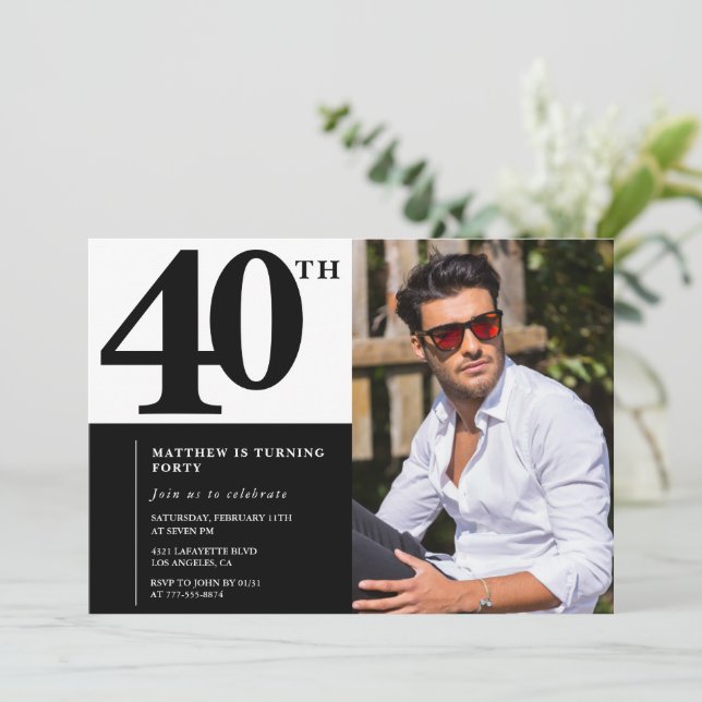 Convite Chic Elegante de aniversário de 40 anos preto (Em pé/Frente)