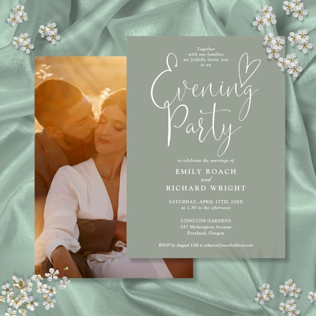 Convite Chic Script Foto Sage Verde Casamento Festa Noturn (Chic Script Photo Sage Green Wedding Evening Party Invitation)