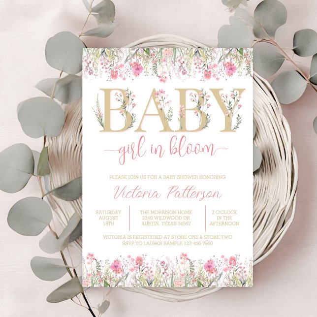 Convite Chuva de Bebê Flor Silvestre Rosa Bege Dourado Aqu (Wildflower baby shower invitation with pink watercolor wildflowers and pretty floral text.)