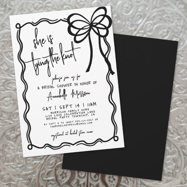 Convite Chuva de Noiva Elegante em Preto e Branco (Hand Drawn Black White Bow Bridal Shower Invitation)