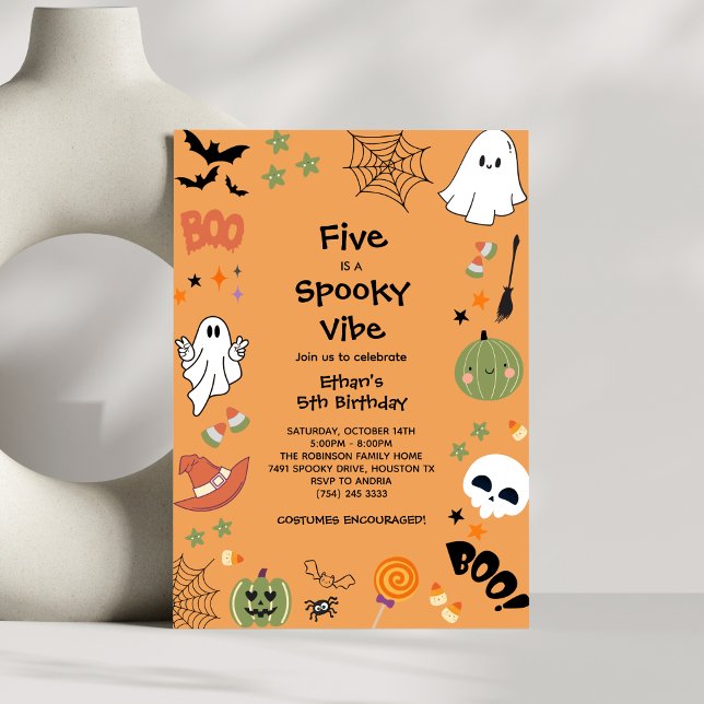 Convite Cinco é um 5 de Dia das Bruxas de Spooky Vibe (Five is a Spooky Vibe Halloween 5th Birthday Invitation )