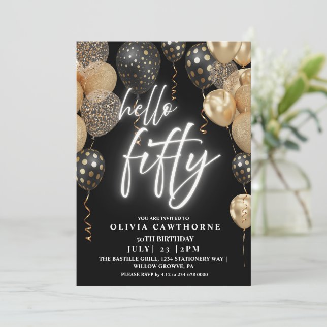 Convite Cinquenta e cinquenta balões negros e dourados (Em pé/Frente)