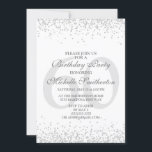 Convite Cinza branca Elegante com brilho 60º aniversário<br><div class="desc">Convite de aniversário clássico 60º em branco com cinza e brilho prateado e uma fonte elegante de caligrafia.</div>