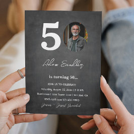 Convite Cinza simples e elegante da 50ª Festa de aniversár