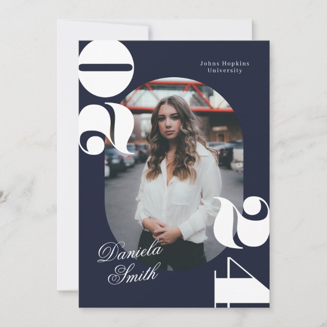 Convite Classe Azul Moderna de Neve de Graduação 2024 (Frente)