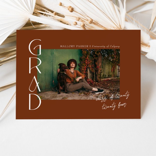 Convite Classe Minimalista Terracotta de Graduação 2024 (Criador carregado)