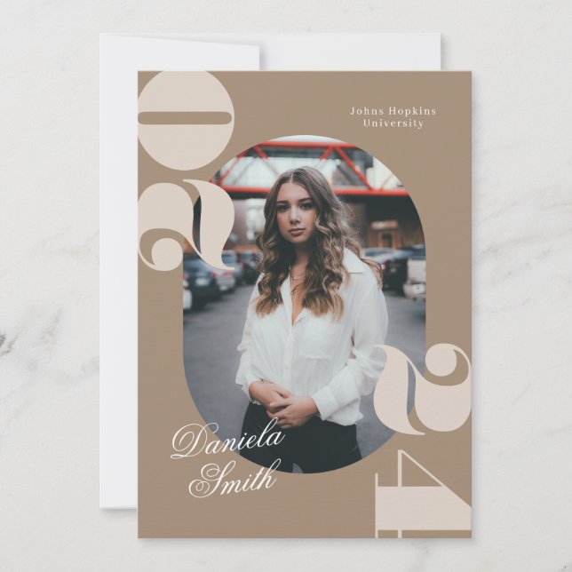 Convite Classe Modern Bold de Tipografia de Graduação 2024 (Frente)