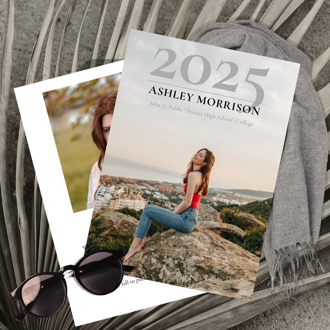 Convite Clássico Simples 2025 Dois Graduação Fotográfica (Simple and Classy 2025 Two Photo Collage Graduation Announcement - Print | Download)