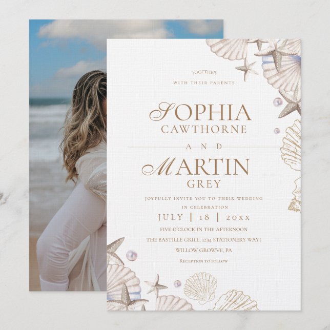 Convite Coastal Seashells Beach Wedding Photo (Frente/Verso)