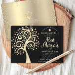 Convite Código QR Bat Mitzvah Dourado Árvore de Vida Preta<br><div class="desc">Tenha orgulho, alegria e mostre este marco do seu Bat Mitzvah favorito! Enviar este sofisticado, moderno e personalizado convite de código QR para um evento a lembrar. Uma folha de ouro ousada, gráfica e falsa, com estrela cintilante de David e "folhas" pontiagudas, juntamente com um roteiro falso de caligrafia dourada...</div>