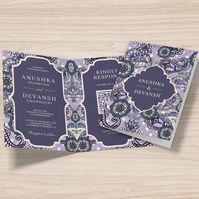 Convite Código QR com Padrão Paisley Roxo para Casamento I (Criador carregado)