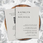 Convite Código QR da cinza em um casamento moderno minimal<br><div class="desc">Tudo em um Código QR Moderno em um Simples Cartão de Convite de Casamento Minimalista para Cinzas. Celebre o seu dia especial com esta elegante e bela carta de convite para casamento para embelezar a sua ocasião especial. Todos os textos estão pré-organizados para que você personalize fácil e rapidamente com...</div>