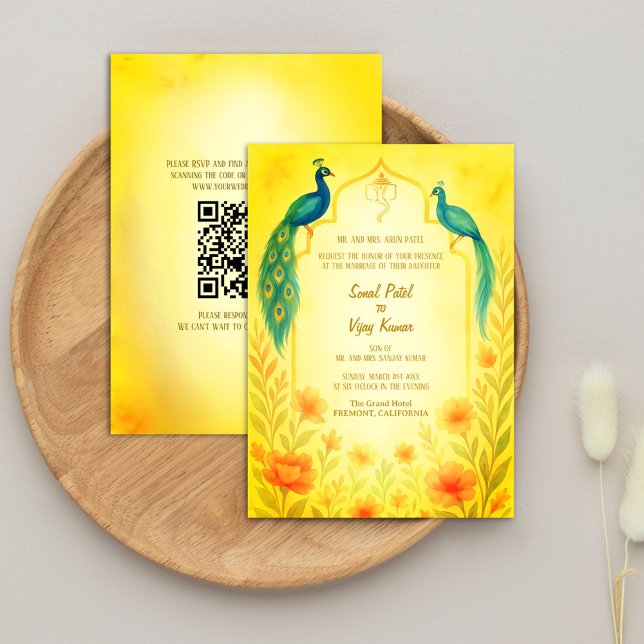 Convite Código QR de Casamento Hindu Indiano de Peacock Fl (Criador carregado)