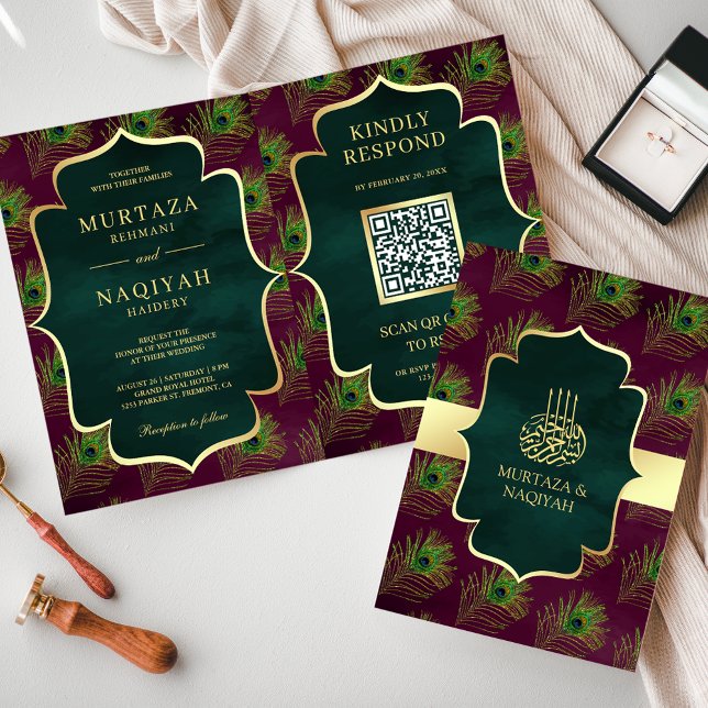 Convite Código QR de Penas de Pavão Verde Ameixa Casamento (Criador carregado)