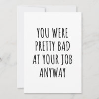 Colaborador deixando a placa saindo do colega de c