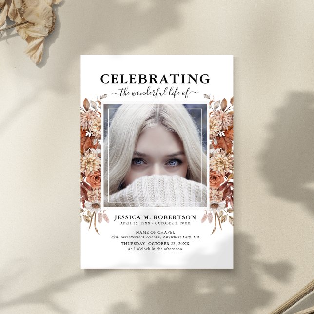 Convite Com Dobra Tripla Autumn Fall Bloom Funeral Memorial (Criador carregado)