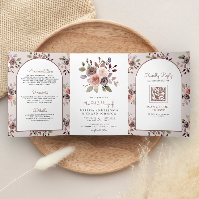 Convite Com Dobra Tripla Boho Neutro Terroso Taupe Floral QR Code Casamento (Criador carregado)